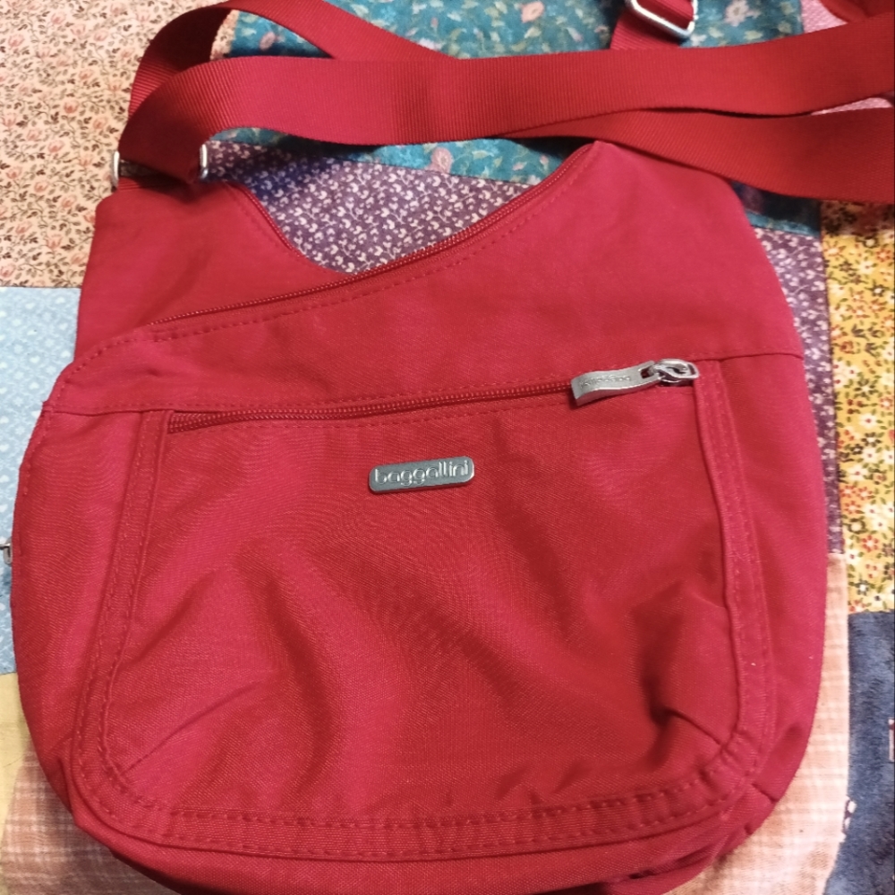 Baggallini Nylon Crossbody bag